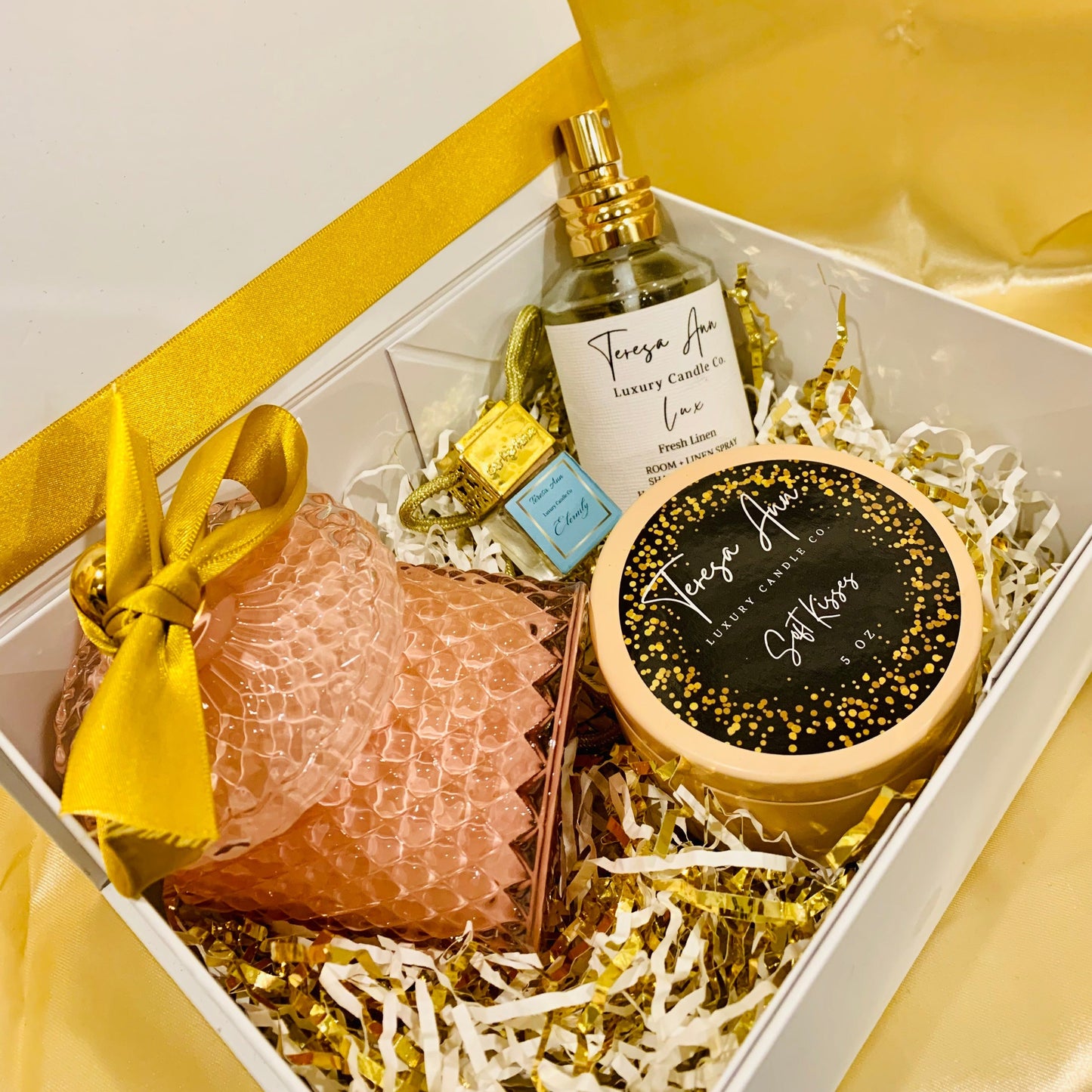 Lux Soft Kisses Gift Box